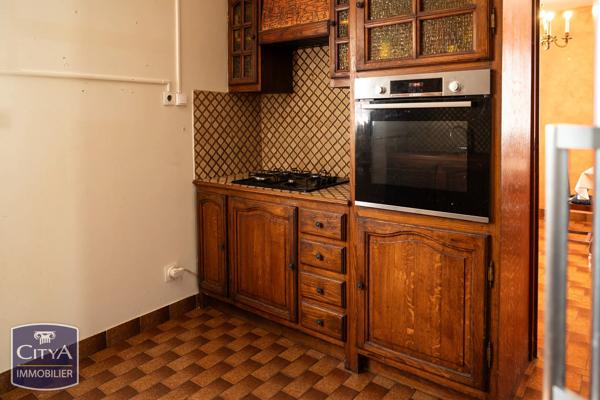 Maison à vendre 5 pièces 119m² Saint-Doulchard (18230)