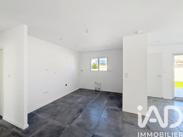 Maison à vendre 4 pièces 87,32 m² Sauvian