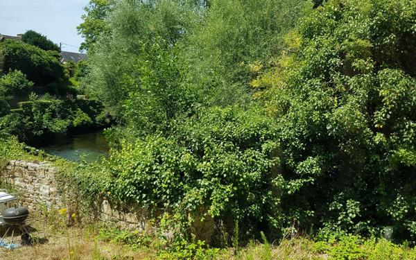 Immeuble à vendre    167 m2 Guingamp