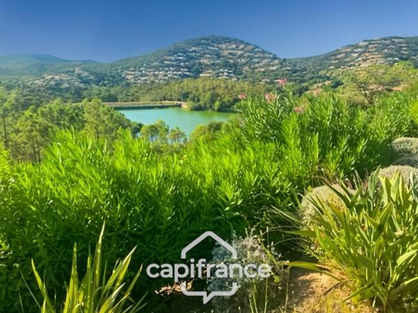 Propriété à vendre 6 pièces LA LONDE LES MAURES (83)- Domaine de Valcros.