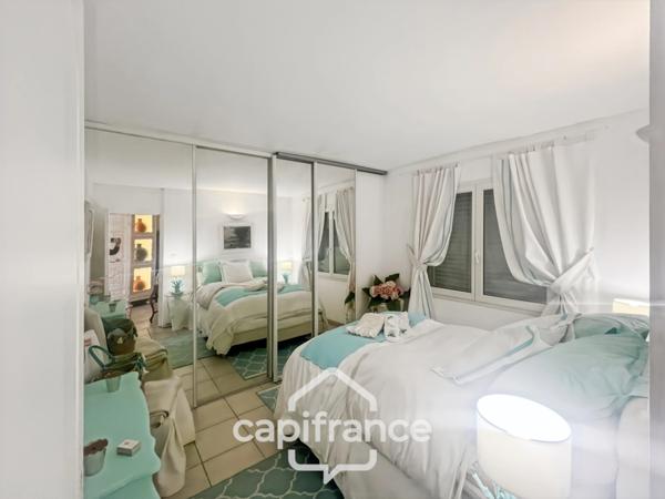 Propriété à vendre 6 pièces LA LONDE LES MAURES (83)- Domaine de Valcros.