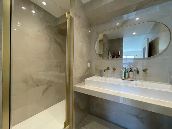 Marseille (13008) - AVENUE DU PRADO - 13008 -