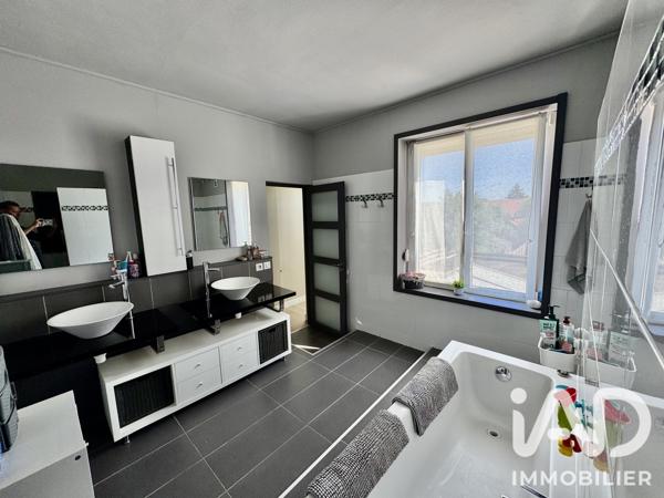 Maison à vendre 5 pièces 130 m² Halluin