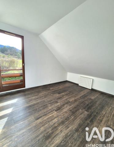 Maison à vendre 5 pièces 97 m² Collonges-sous-Salève