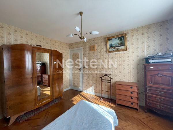 PESSAC- ALOUETTE - Maison - Plain pied - 3 chambres - Grand garage en dépendance 58m2 - Parcelle 1051m2