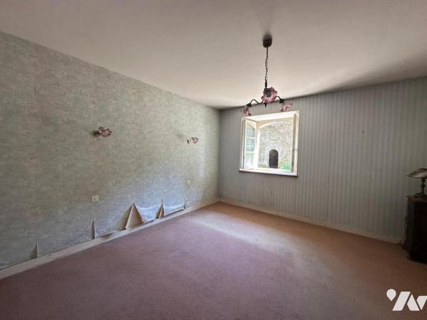 ANCIEN CORPS DE FERME A RENOVER 