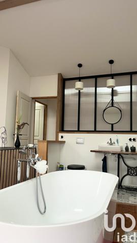 Maison à vendre 6 pièces 108 m² Saint-Jean-Bonnefonds