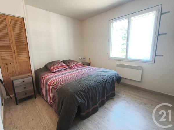 Maison à vendre  4 pièces - 90,62 m 2   TALAIS  - 33