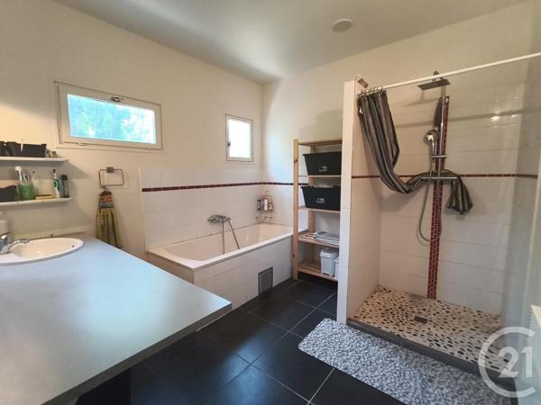 Maison à vendre  4 pièces - 90,62 m 2   TALAIS  - 33