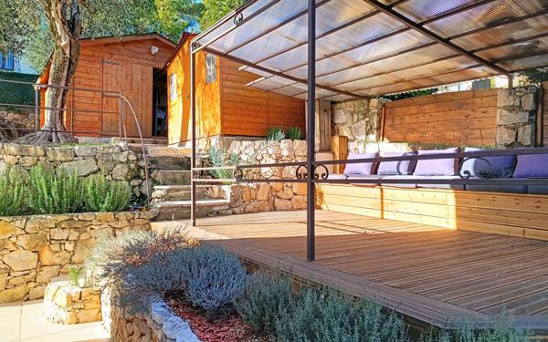 Maison à vendre    5 pièces • 149 m2 Le Rouret