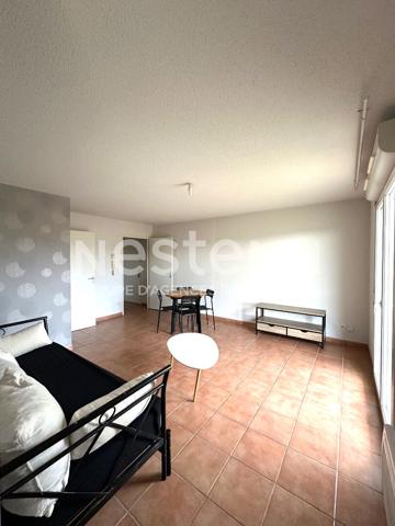 Appartement T2 meublé avec terrasse et parking privatif, secteur Rocadest Carcassonne