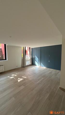 Superbe Loft Triplex 236 m² à Tourcoing (limite Mouvaux)
