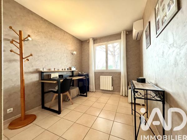 Maison à vendre 5 pièces 97 m² Saint-Nazaire-d'Aude