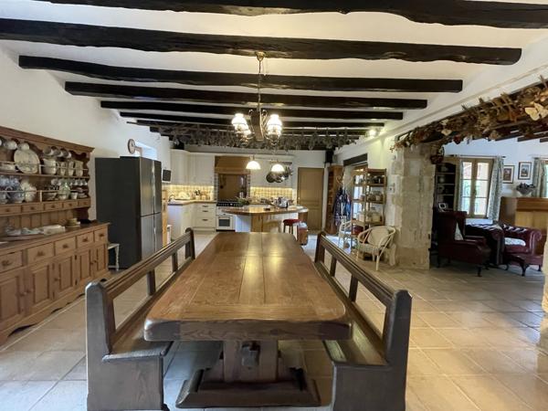Maison à vendre à Rouffignac-Saint-Cernin-de-Reilhac (24580) - Dordogne