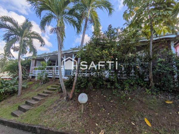 Maison divisée en deux appartements