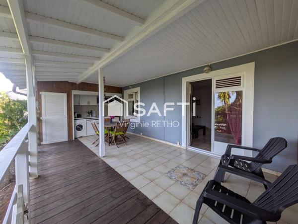 Maison divisée en deux appartements