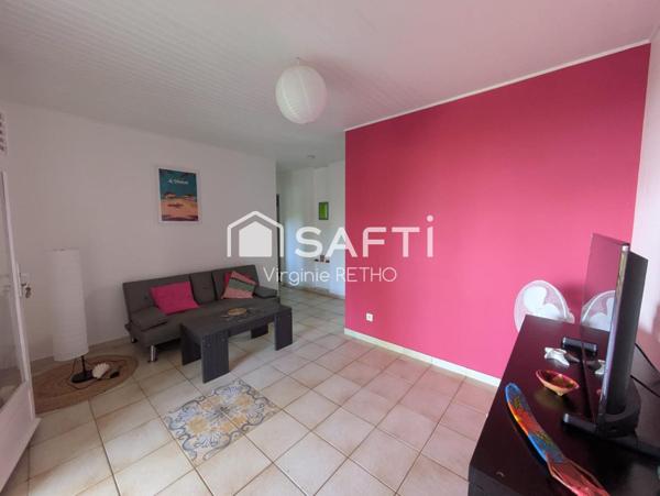 Maison divisée en deux appartements