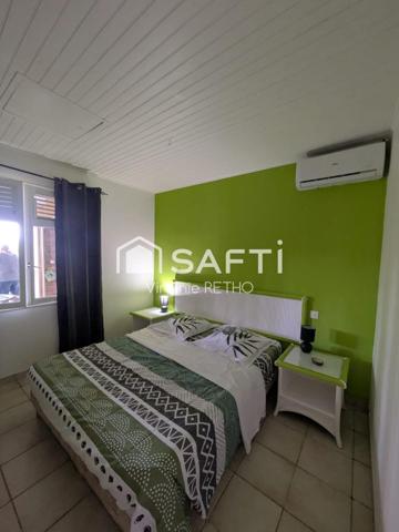 Maison divisée en deux appartements