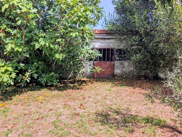 Au coeur du "Poumon Vert de l'agglomération de LYON" et à 5 mn de toutes les commodités