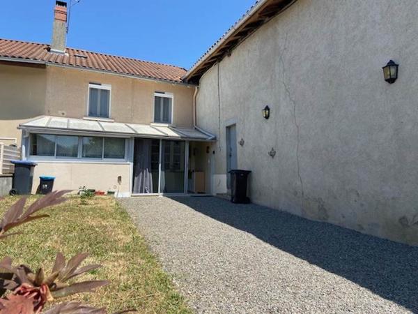 Maison à vendre |  Rochechouart |  4 pièces | 106 m²