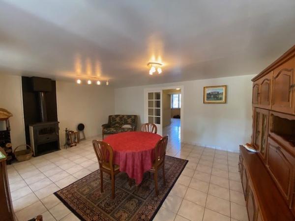 Maison à vendre |  Rochechouart |  4 pièces | 106 m²