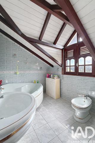 Maison à vendre 8 pièces 174 m² Petit-Bourg