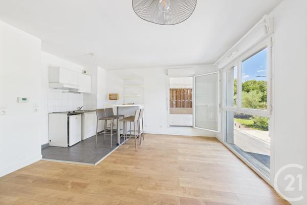 Appartement T1 à vendre  1 pièce - 33,91 m2 BRUGES - 33