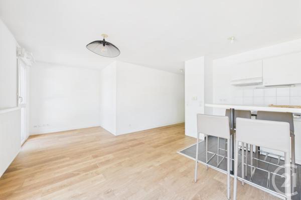 Appartement T1 à vendre  1 pièce - 33,91 m2 BRUGES - 33