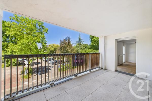 Appartement T1 à vendre  1 pièce - 33,91 m2 BRUGES - 33