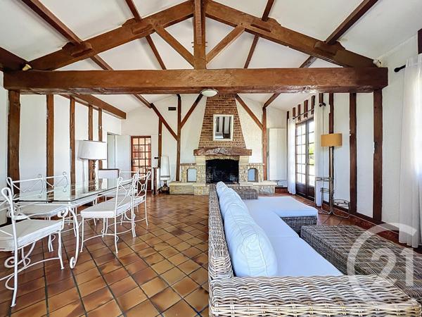 Maison à vendre  8 pièces - 191,50 m 2   LE PIZOU  - 24