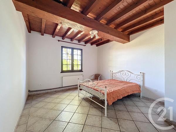 Maison à vendre  8 pièces - 191,50 m 2   LE PIZOU  - 24