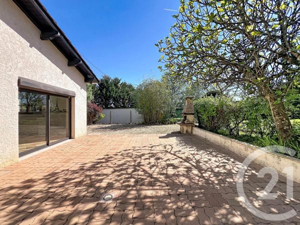 Maison à vendre  8 pièces - 191,50 m 2   LE PIZOU  - 24