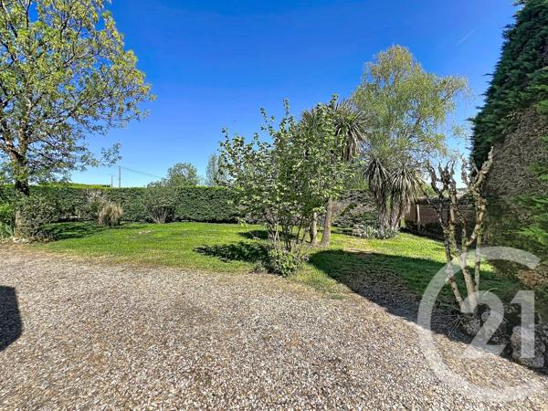 Maison à vendre  8 pièces - 191,50 m 2   LE PIZOU  - 24