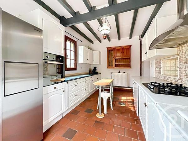 Maison à vendre  8 pièces - 191,50 m 2   LE PIZOU  - 24