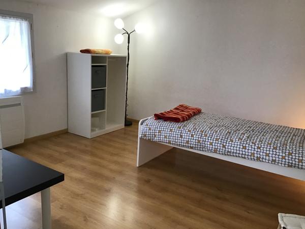 Maison
                                                                                                                                                                                                                                                                                                                        5 pièce(s)                                                                                                                                                                                                          4 chambre(s)                                                                                                                                                                                                          116  m²