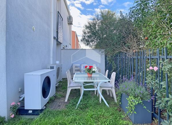 Jolie maison récente avec garage