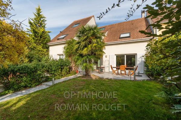 Montesson Village - Maison 8 pièces avec grand jardin