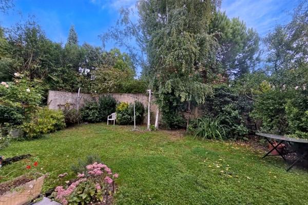 Montesson Village - Maison 8 pièces avec grand jardin