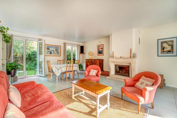 Montesson Village - Maison 8 pièces avec grand jardin