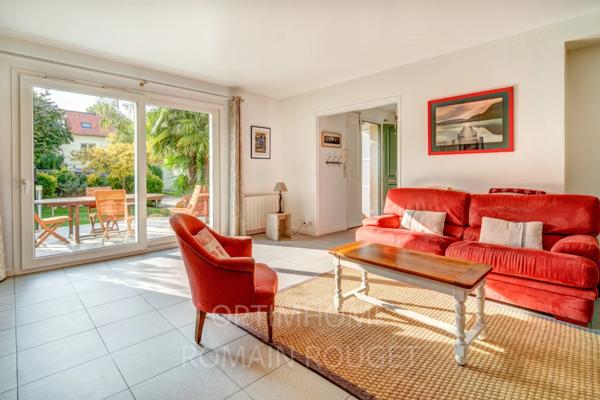 Montesson Village - Maison 8 pièces avec grand jardin