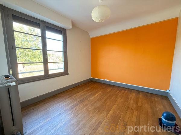 Vente Maison75 m² - 5 Pièces - BRUERE ALLICHAMPS (18200)