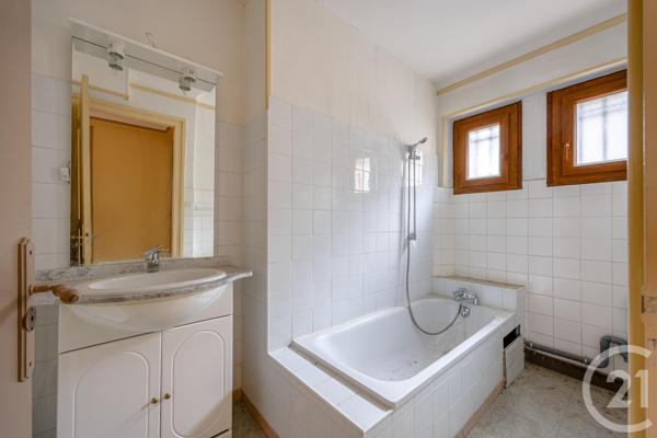 Appartement T3 à vendre  3 pièces - 76,50 m2 CHAMBERY - 73