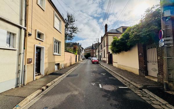 Maison à vendre    4 pièces • 145,75 m2 Chartres