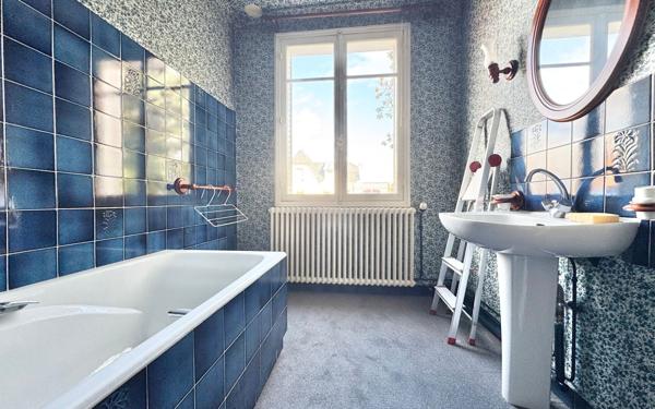 Maison à vendre    4 pièces • 145,75 m2 Chartres