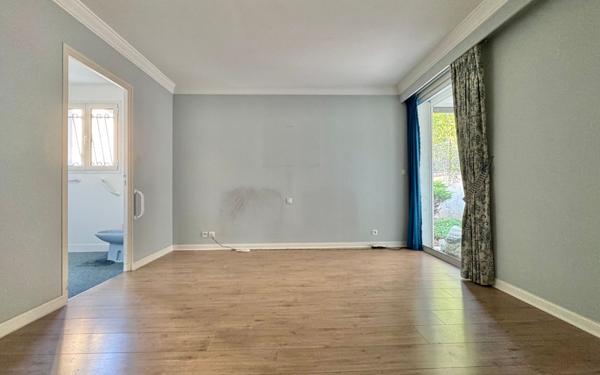 Maison à vendre    4 pièces • 145,75 m2 Chartres