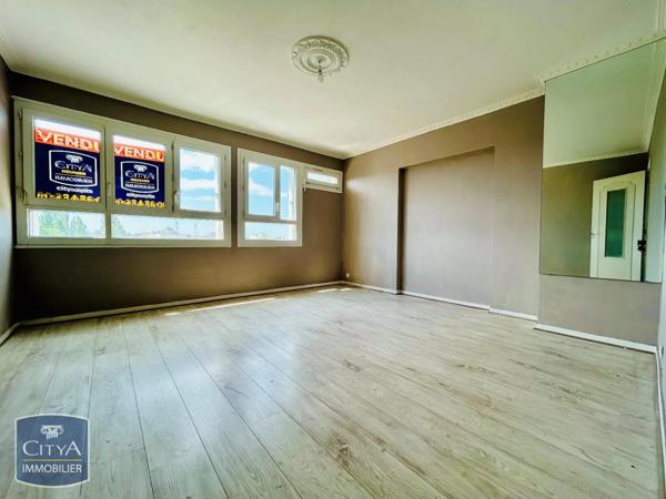 Appartement à louer 4 pièces 75.65m²