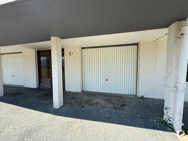 A 10 min de Rochefort : Tonnay-Charente Appartement 68m² T3 2 chambres, balcon et garage