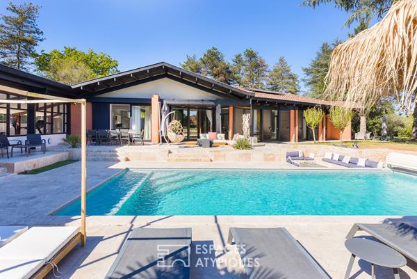 Villa d’architecte avec piscine et parc arboré aux portes de Montauban