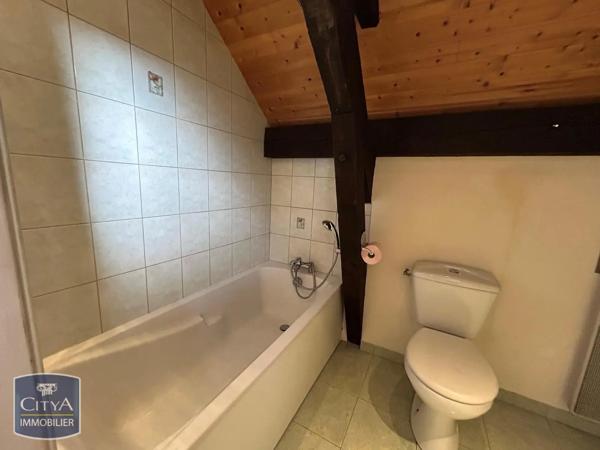 Appartement à louer 2 pièces 24.7m² Saint-Dié-des-Vosges (88100)