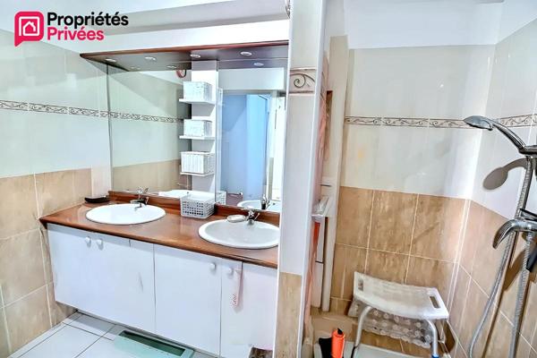 Bel appartement en exclusivité au coeur d'Uzès au sein d'une résidence seigneuriale